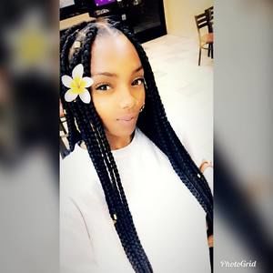 Meet your Posher, Rayona